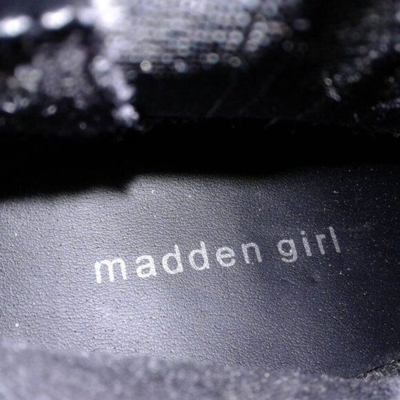 Madden Girl Shaakerr Chelsea Ankle Boots Chunk Heel Black Suede-Look Size 9M - Picture 12 of 14